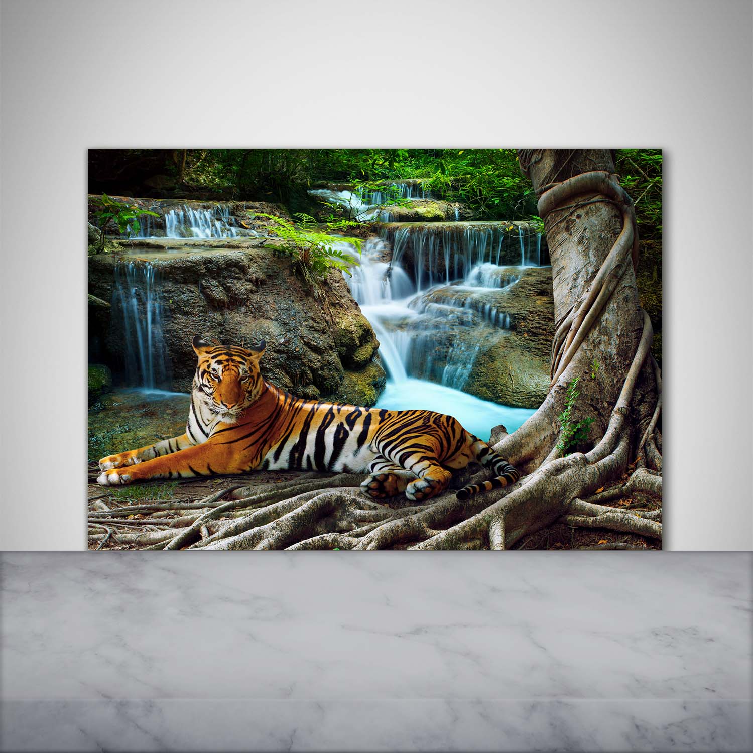 Küchenrückwand Spritzschutz aus Glas 100x70 Deko Tiere Tiger Wasserfall
